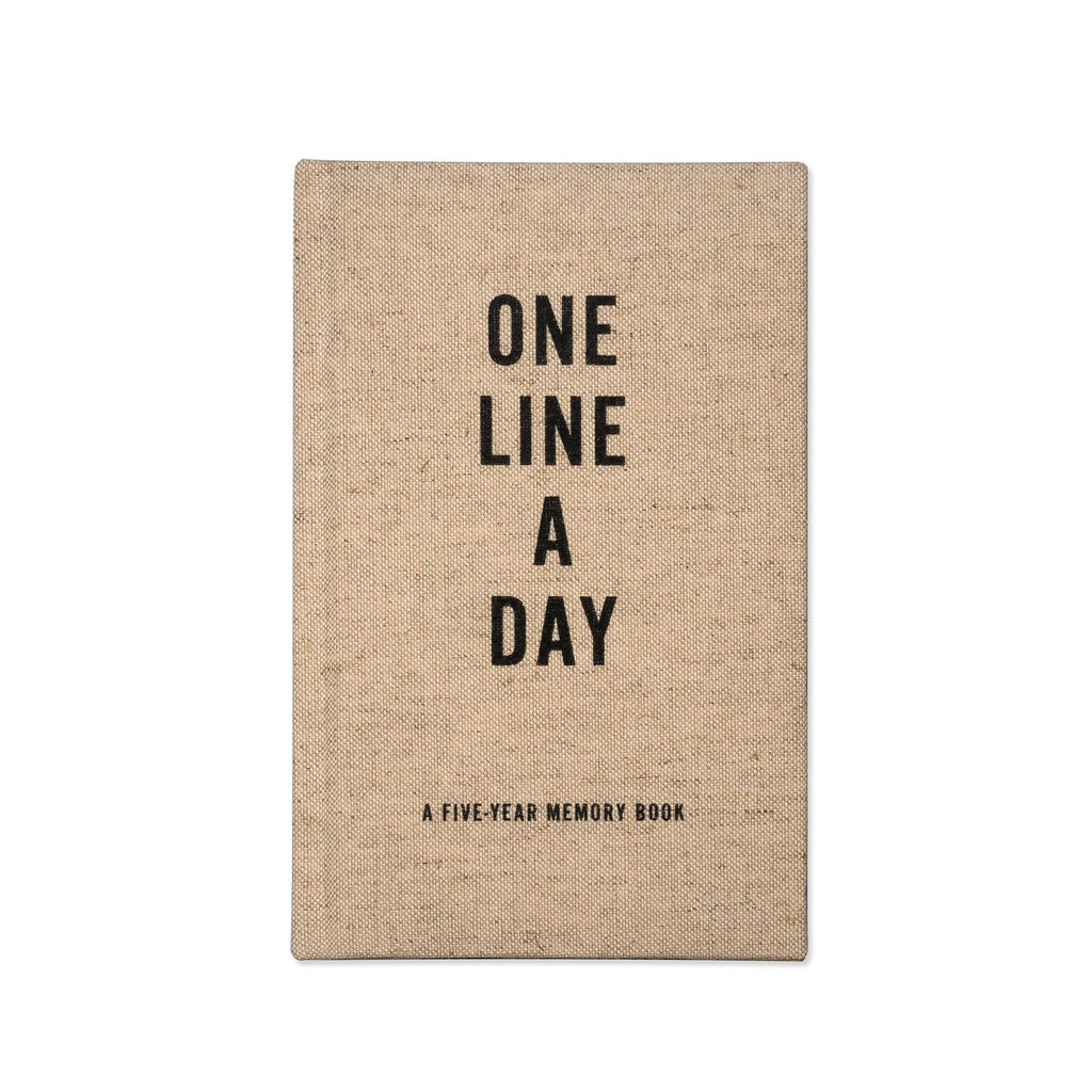 One Line a Day: A Five-Year Memory Book - Clothbound