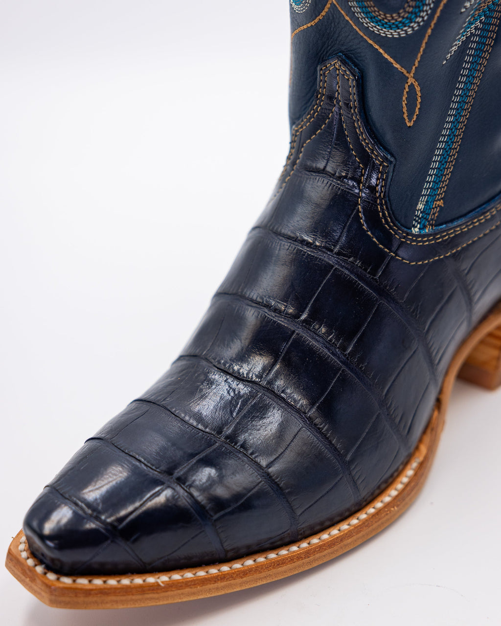 Skyler Midnight
