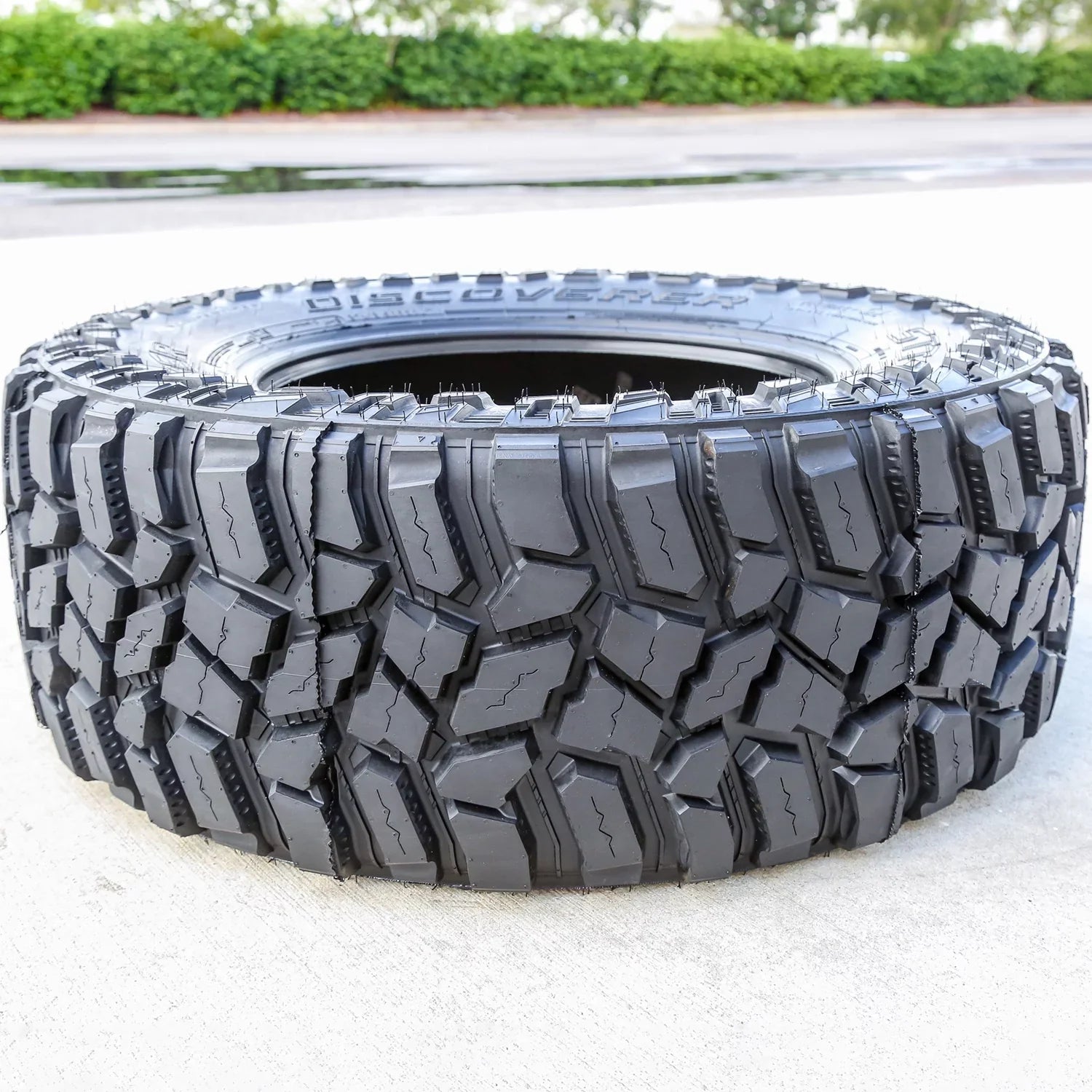 Cooper Discoverer STT Pro 35X12.50R20 Mud Terrain All Season Light Truck Tires - 10 Ply (Set of 2)